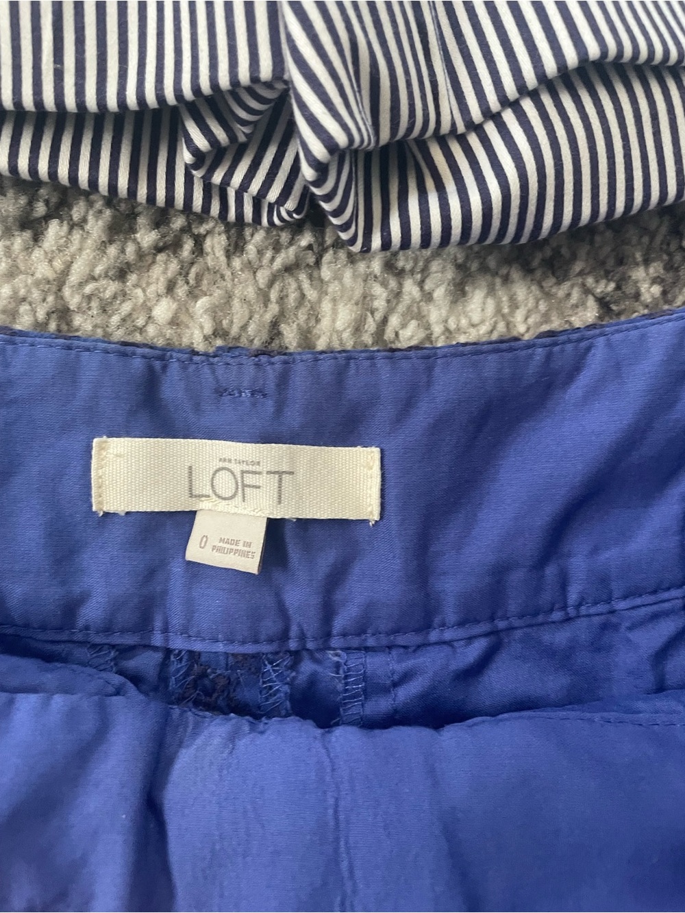 New York & Company Black-and-White Striped Short + LOFT Blue Eyelet Short BUNDLE - Picture 4 of 4